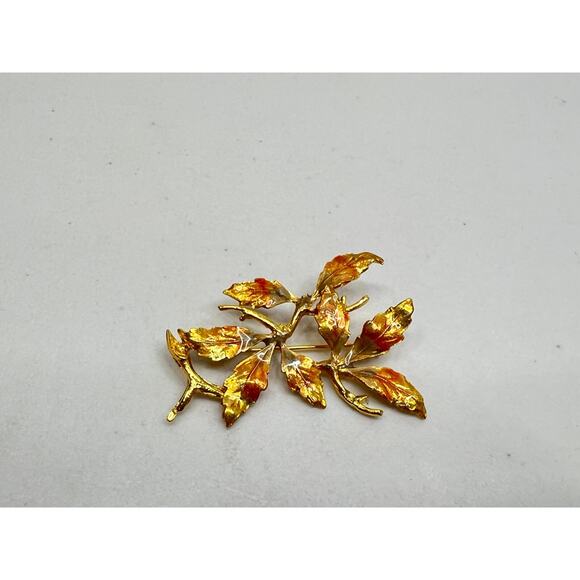 Vintage Brooch Gold Tone Orange Fall Leaves Branch Pin Estate Jewelry Dainty - Picture 2 of 6